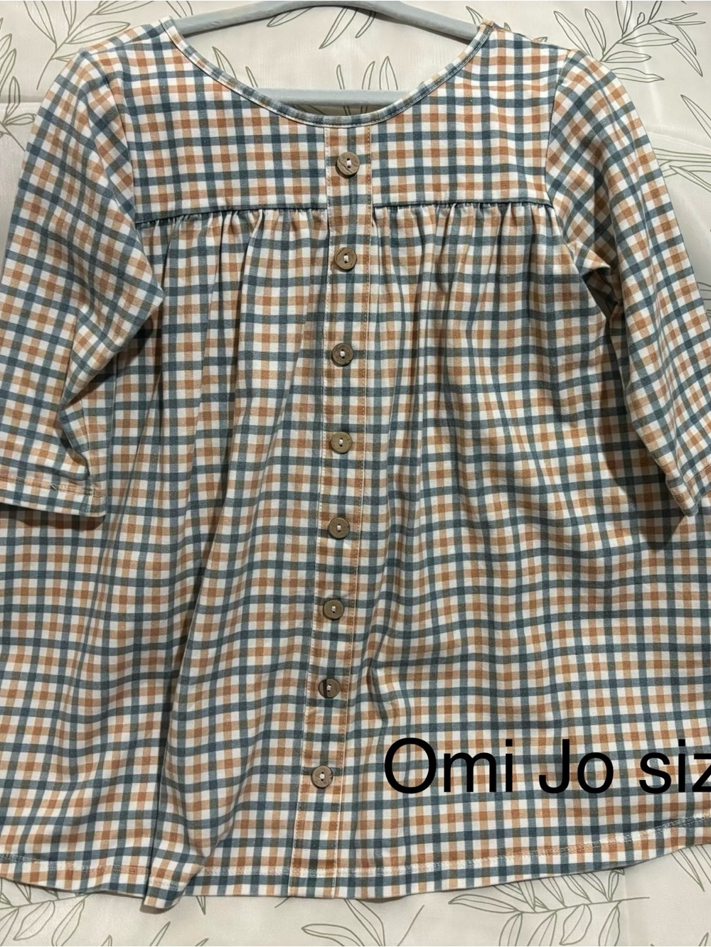 Well Dressed Wolf Plaid Button-Back Top in Blue, Tan & White